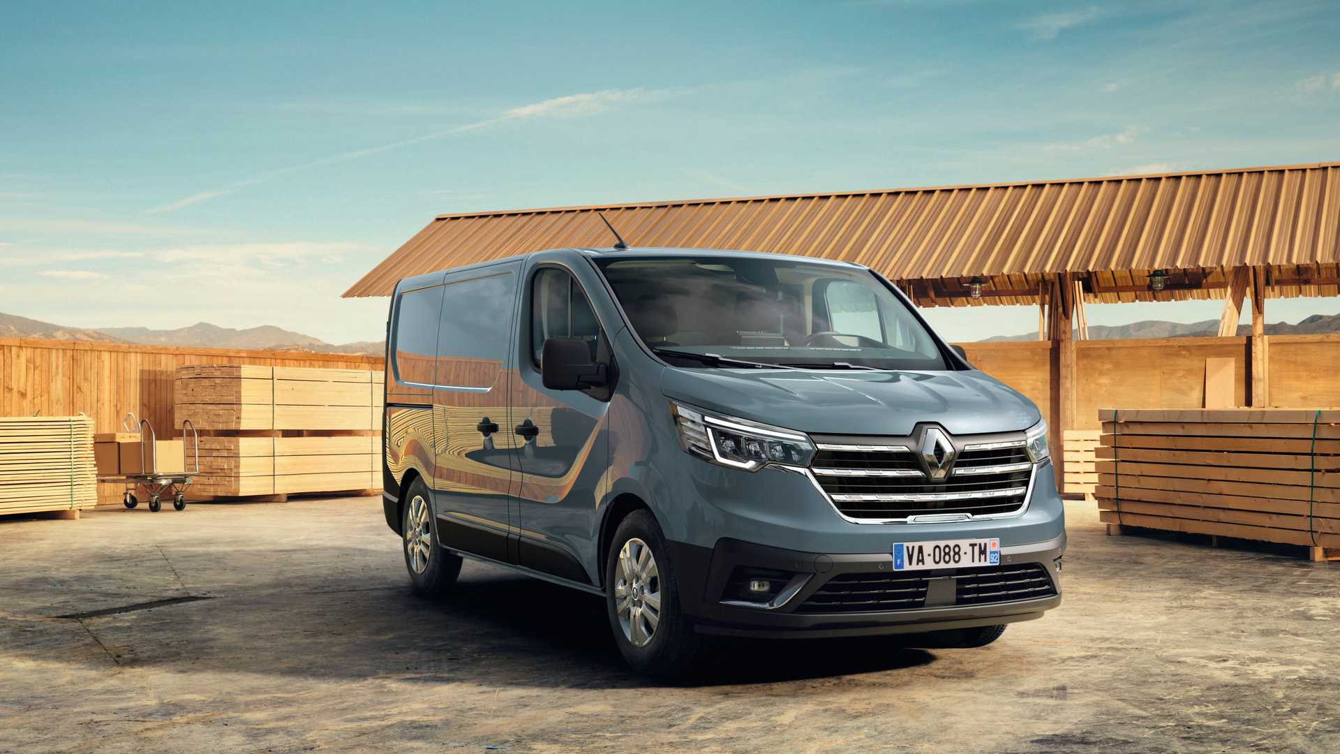 RENAULT TRAFIC PANELVAN