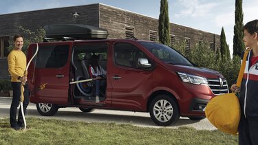 RENAULT TRAFIC COMBİ